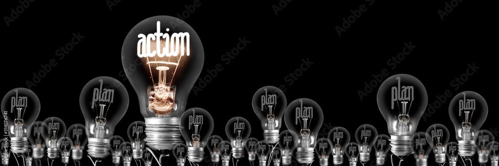 Light Bulbs with Plan and Action Concept - obrazy, fototapety, plakaty 