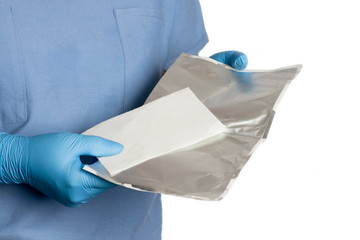 lidocaine wound dressing