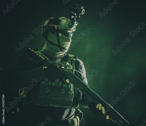 Fotomural Shoulder portrait of army elite troops soldier, anti-terrorist tactical team wit