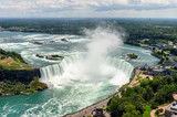 Fototapeta Nowy Jork - Beautiful Niagara Falls on a sunny day