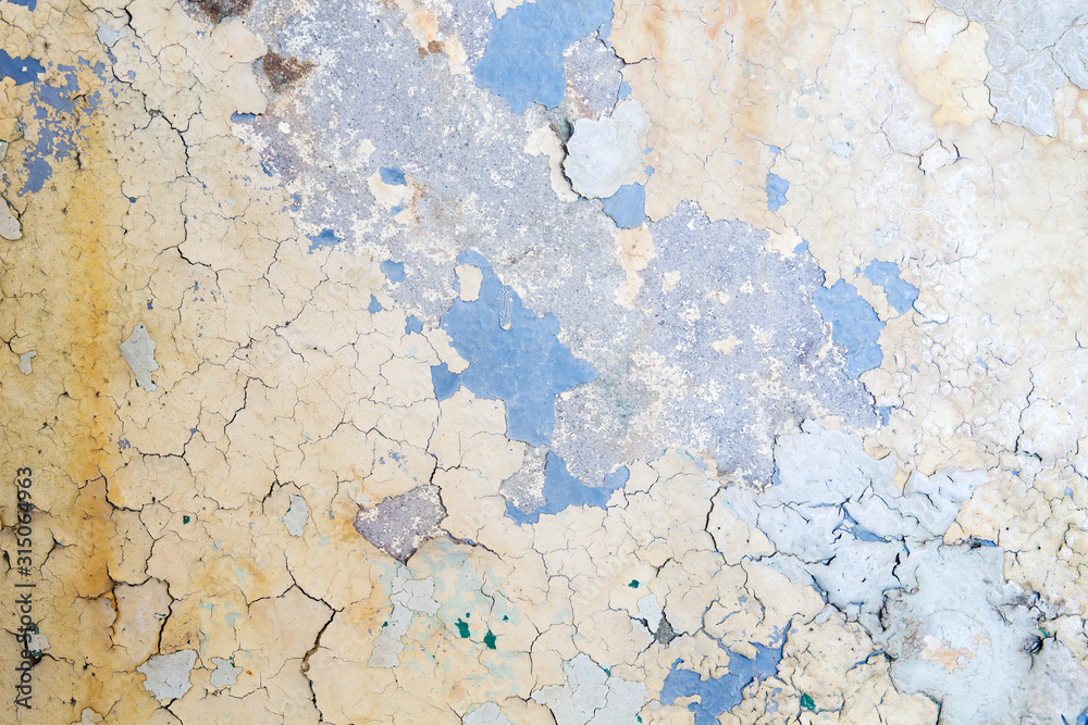 OLd weathered wall with peeling paint - obrazy, fototapety, plakaty 