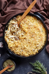 Canvas Print - roasted turkey breast tetrazzini in a black dish