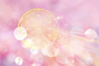 Leinwandbild Motiv Symbol der Blume des Lebens entsendet liebevolle Energie und strahlt in leuchtendem rosafarbenem Licht 