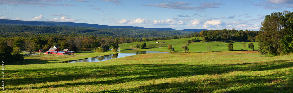 Panoramic view of rural farmland in Sussex County New Jersey USA - obrazy, fototapety, plakaty 