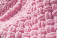 Pink Puffy Fine Wool Blanket, Closeup