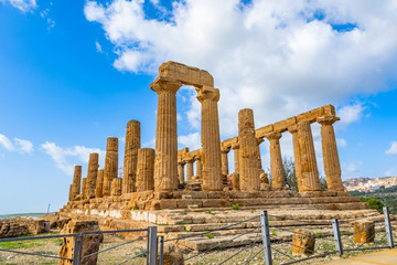 Wall Mural - Temple of Juno (Tempio di Giunone) Hera. Valle dei Templi (Valley of the Temples). Agrigento Sicily Italy.