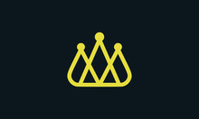 Luxury Minimalist Line Art King Logo. This Logo Icon Incorporate With Three Triangle Shape In The Creative Way.