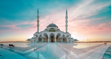 Sharjah Mosque Largest Mosque In Dubai, Beautiful Traditional Islamic Architecture Design, Best Travel And Tourism Spot Colorful Sunset Mosque View