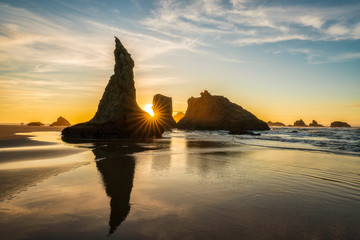 Wall Mural - Sunset in Bandon Oregon - Oregon Coast