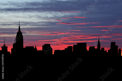 Cuadros en Lienzo Midtown Manhattan skyline at sunset with beautiful sky illustration