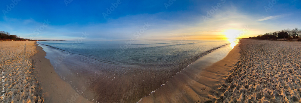 Plaża nad Morzem Bałtyckim. Sopot, Polska. Europa - obrazy, fototapety, plakaty 