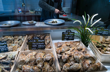 Wall Mural - Oysters shop, Bacalan Delicatessen Market, Bacalan Quay, Bordeaux, Nouvelle Aquitaine, France, Europe