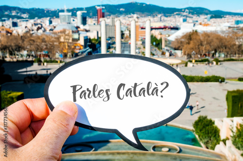 question do you speak Catalan, in Barcelona Fotobehang