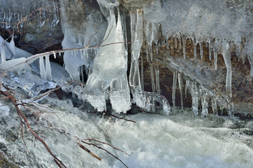 Wall Mural - Icicles and stream 9