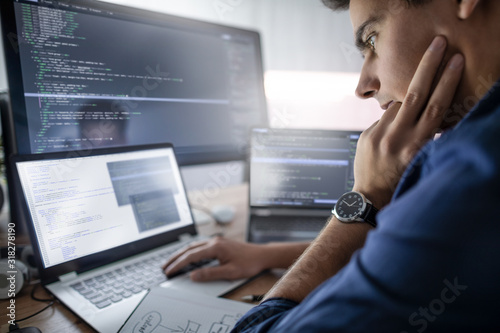 Fotografía Website design. Developing programming and coding technologies.