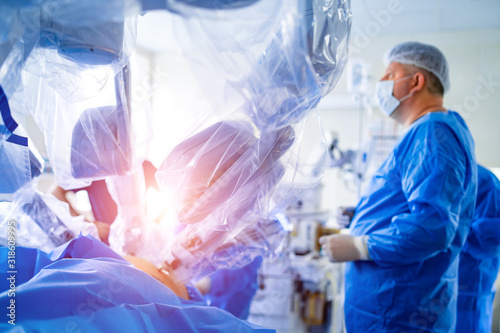 Fotomural Medical team performing operation