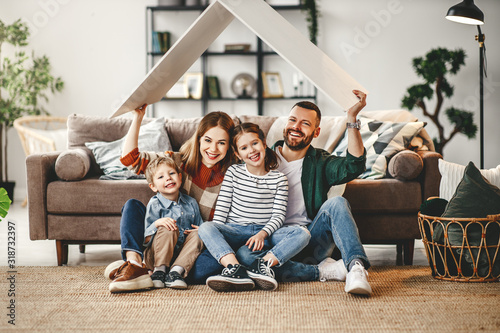 Fotomural concept housing a young family