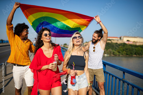 Fotomural Group of friends, people attend a gay pride event