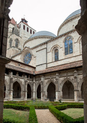 Wall Mural - Medieval Cloister of Saint Etienne Cathedral in Cahors, Occitanie, France