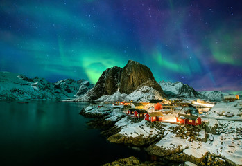 Wall Mural - aurora borealis over hamnoy in norway