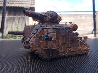 Model of tank W40k  Leman Russ  Mk1C