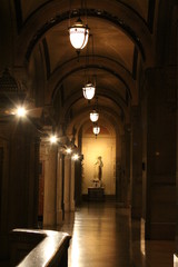 Canvas Print - Aisle of the Basilica of Saint Mary