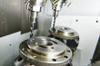 © Kadmy - simultaneous synchronous metal machining by mill on multi tool CNC machine