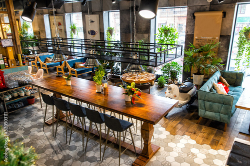 Fotomural Interior of modern loft style restaurant