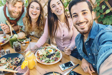 Happy Friends Taking Selfie With Mobile Smartphone While Lunching In Coffee Brunch Restaurant - Young Trendy People Having Fun Eating Together - Youth Lifestyle Food Culture Concept