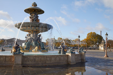 Wall Mural - Place de la Concorde fountain in a sunny autumn day in Paris, France