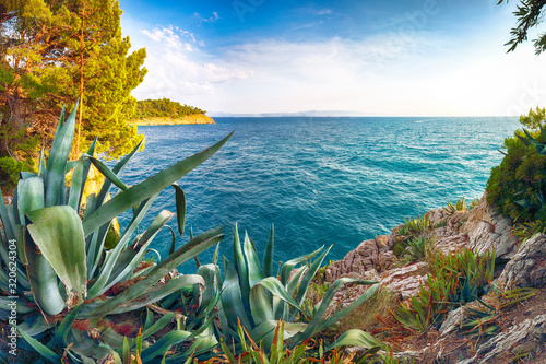 Cuadros en Lienzo Beautiful sunset above Adriatic sea and coastline in Makarska.