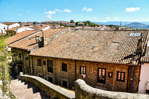 Fotografía old town of san Vicente de la Barquera, cantabria spain