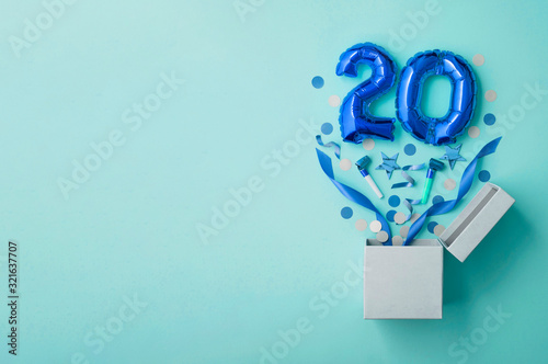 Cuadros en Lienzo Number 20 birthday balloon celebration gift box lay flat explosion