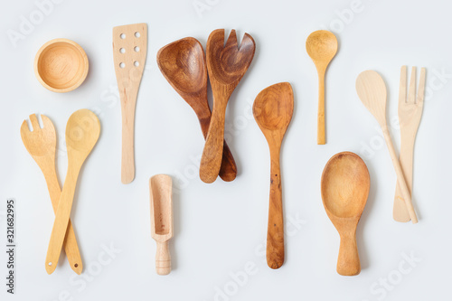 Cuadros en Lienzo Wooden kitchen utensils collection on white background
