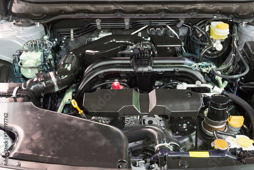 Fotografía Details of new car engine and attachments