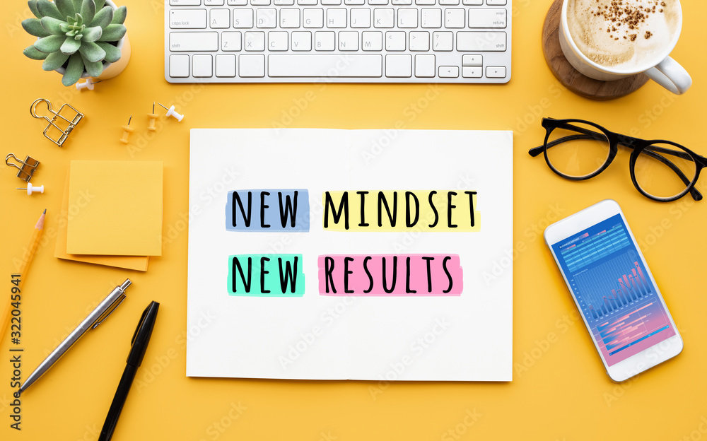 New mindset new results concepts with text on notepad on desk. positive thinking - obrazy, fototapety, plakaty 