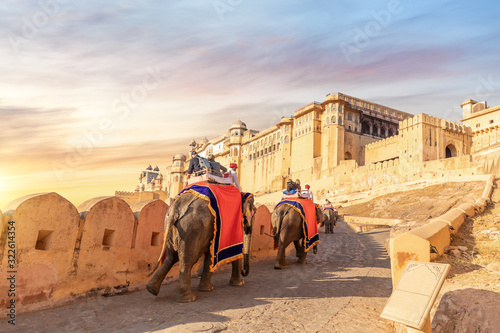 Tourists on the elephants in Amber Fort, Jaipur, Rajasthan, India Poster Mural XXL