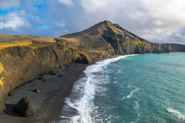 Wall Mural - Beautiful view of Festarfjall mountain an beach in Grindavik village, Reykjanes peninsula - Iceland