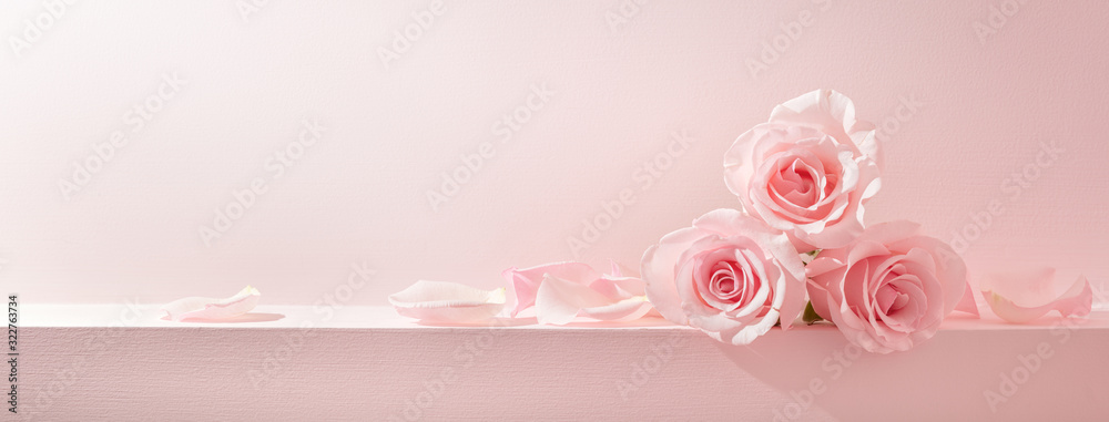 Pink rose petals set on pastel pink background - obrazy, fototapety, plakaty 