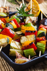 Canvas Print - Plant based vegan skewers,  fresh grilled vegetables in cast iron skillet