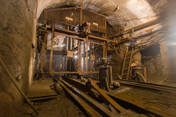 Shaft bottom lodge cage with light in underground mine