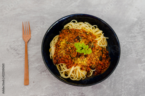 Cuadros en Lienzo spaghetti bowl with vegan bolognaise sauce made with textured vegetable protein