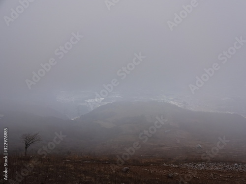 Fotografía The view of Ibuki Mountain in Japan