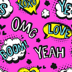 Fototapete - Hand drawn seamless pattern with speech bubbles for text. Vector pop art background and words. Doodle element for dialog or comic