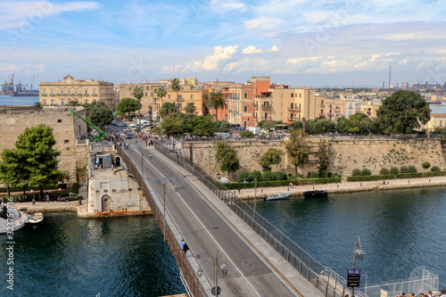 Cuadros en Lienzo Overview of the Bridge of San Francesco di Paola, commonly called Ponte Girevole