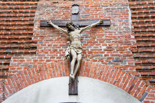 Fotografía Crucifixion with Jesus. Background for Christianity and religion.