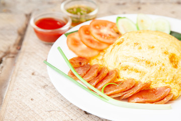 Canvas Print - Rice topped with omelet and Chinese sausage