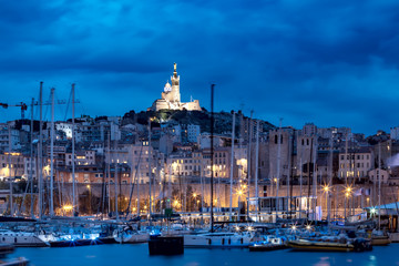 Fototapete - Night Old Port and the Basilica of Notre Dame de la Garde on the background, on the hill, Marseille, France