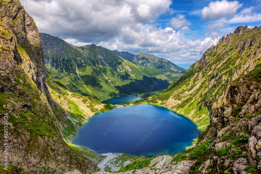 Obraz na płótnie Morskie Oko lake in the Tatra Mountains, Poland w salonie