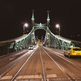 Fototapeta Miasto - bridge at night